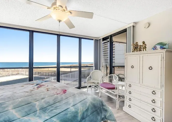 Holiday home Golden Sands 116